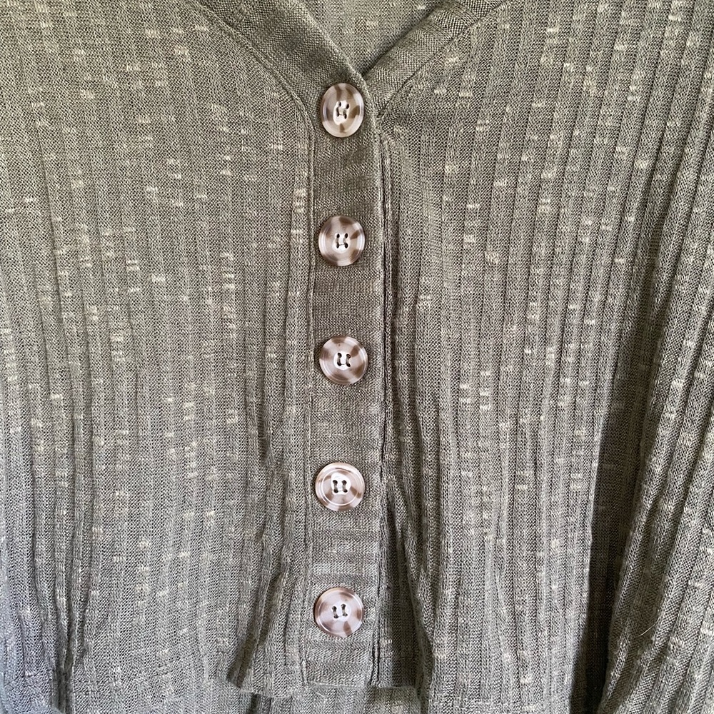 Cotton On Button Front Green Top Size Medium - Picture 3 of 6